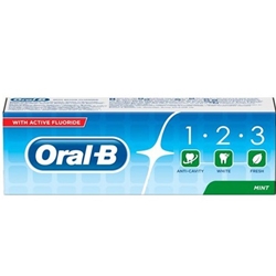 Oral-B 1-2-3 Toothpaste