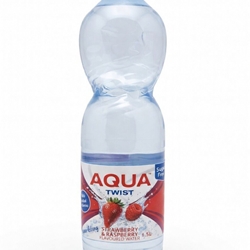 Aqua Twist Strawberry & Raspberry Sparkling Water